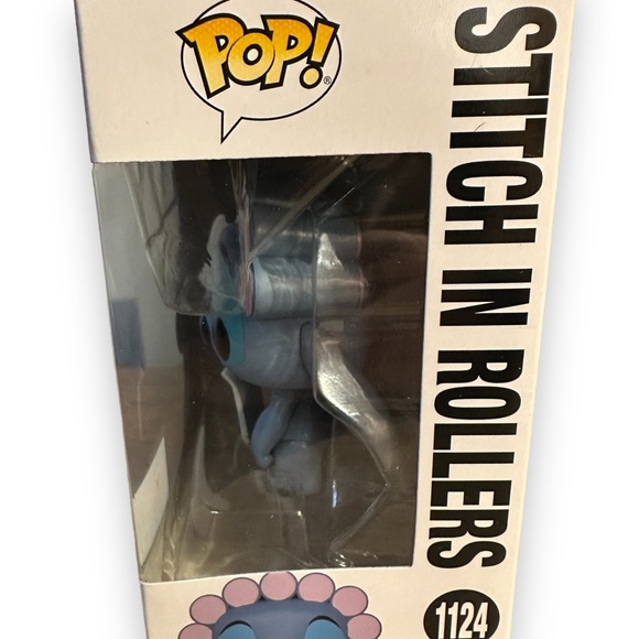 Funko Pop Disney NYCC Share Exclusive : STITCH IN ROLLERS #1124 Vinyl "MINT" - Picture 3 of 5